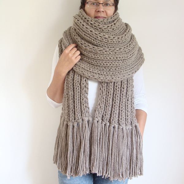 Oversized Knit Scarf with Tassels: Chunky Wool Alpaca Blend